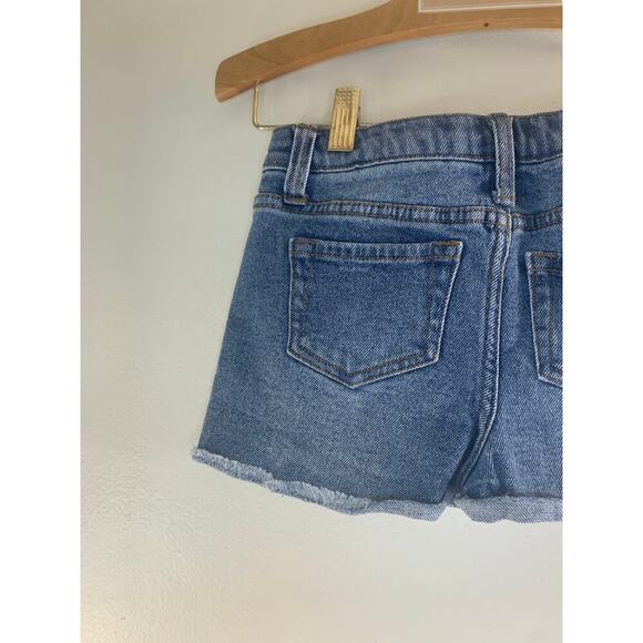 ART CLASS Girl’s Adjustable Waist Distressed Jean Shorts / Size: 6-6X - Picture 7 of 8